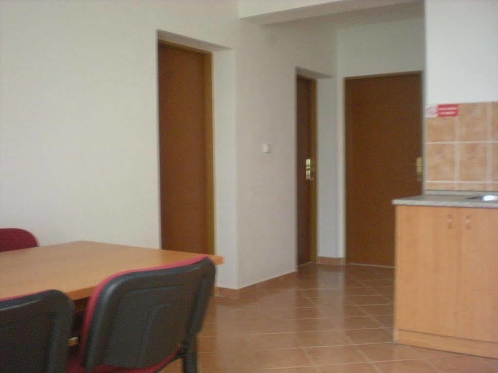 Penzion Barina Dolni Dunajovice Exterior photo
